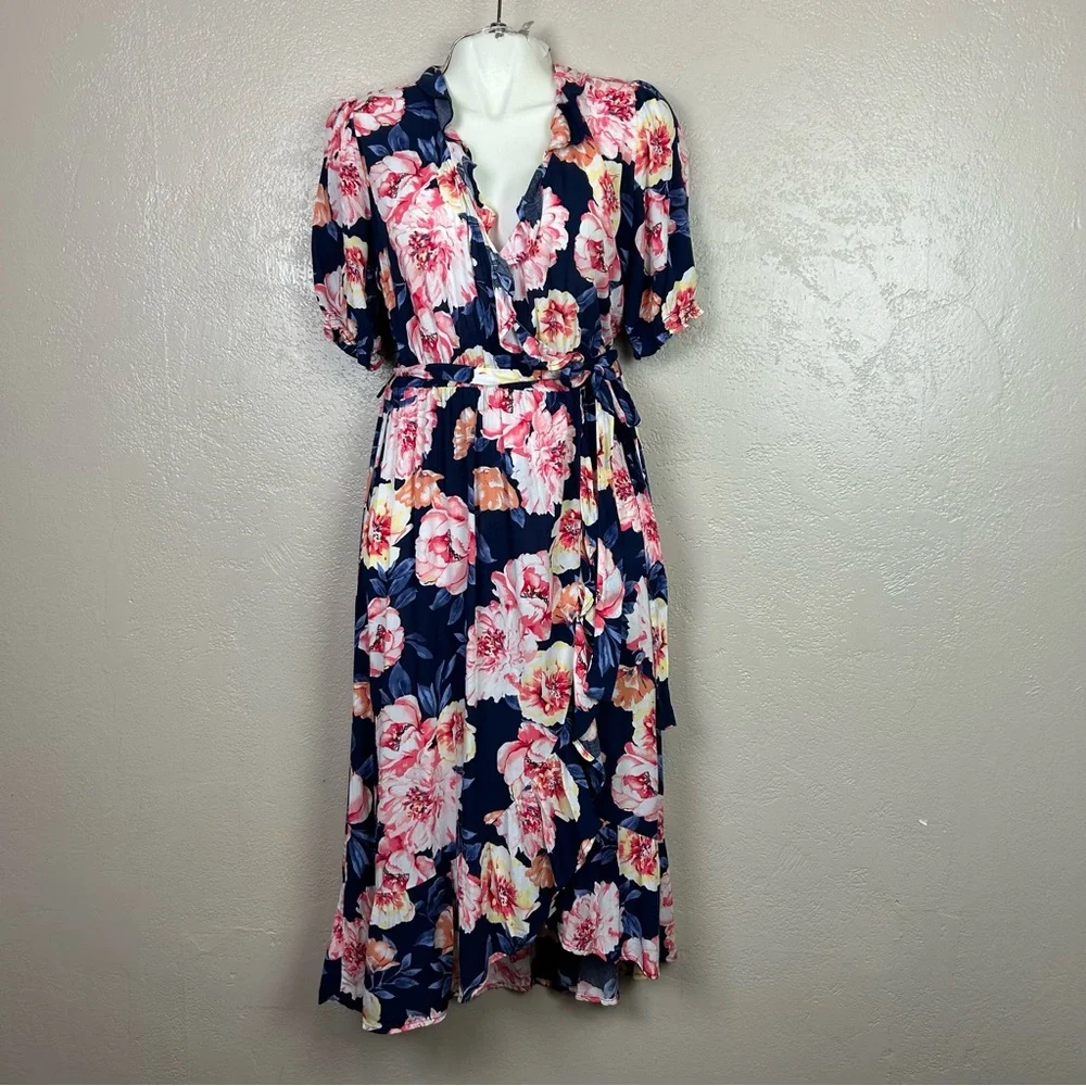 old navy floral midi dress Old Navy Women's Fit & Flare Jersey Smocked-Waist Midi Dress - Yellow
